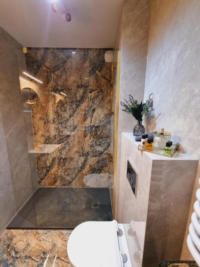 Apartament Jacuzzi Kraków Exteriör bild