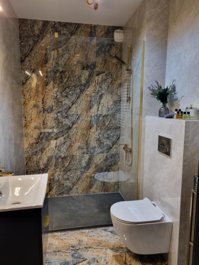 Apartament Jacuzzi Kraków Exteriör bild