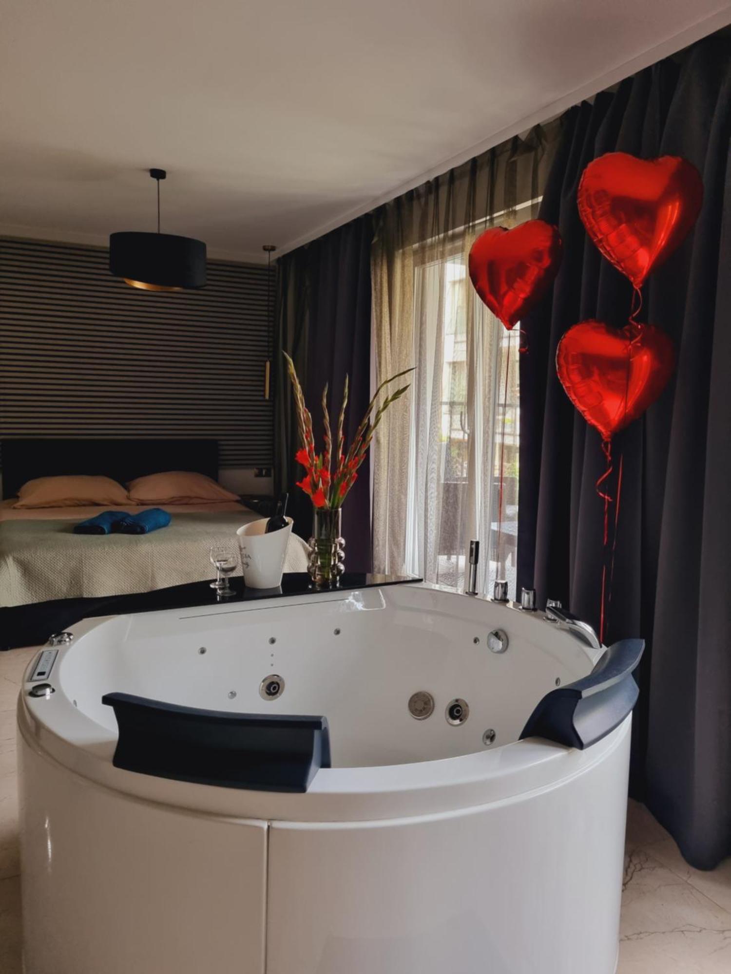 Apartament Jacuzzi Kraków Exteriör bild